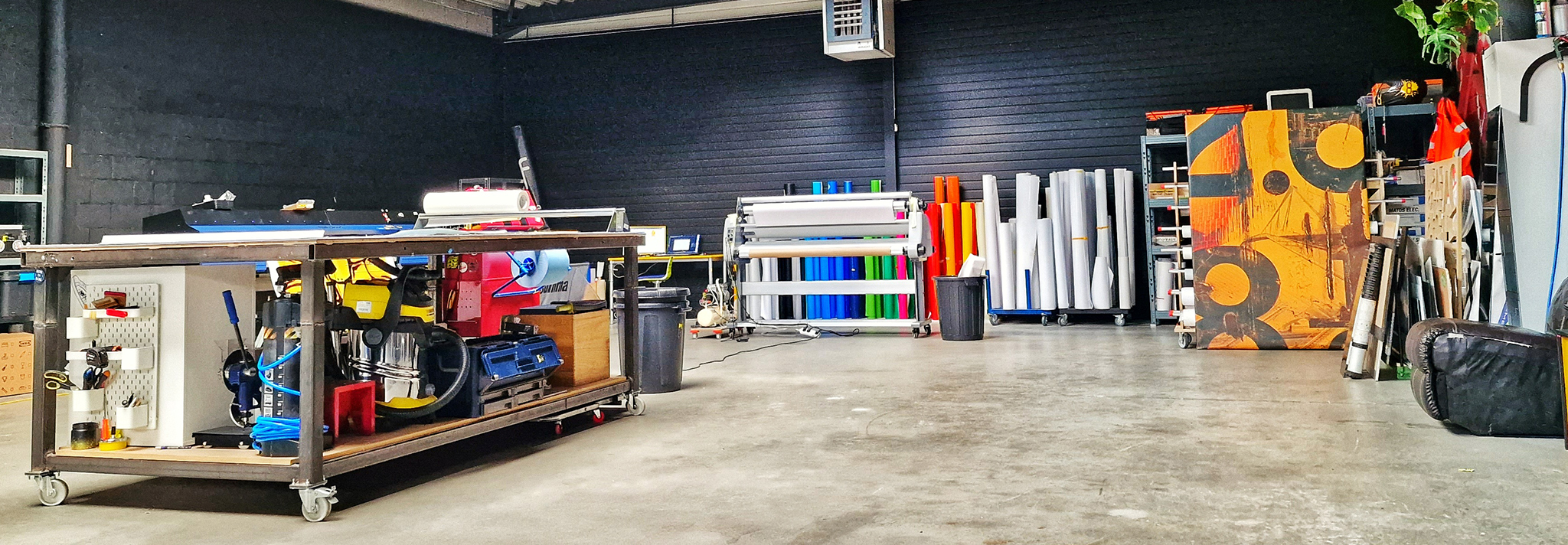 atelier-bureau-octograf-lettrage-enseigne-vitrine-amenagement-graphique-graphisme-2